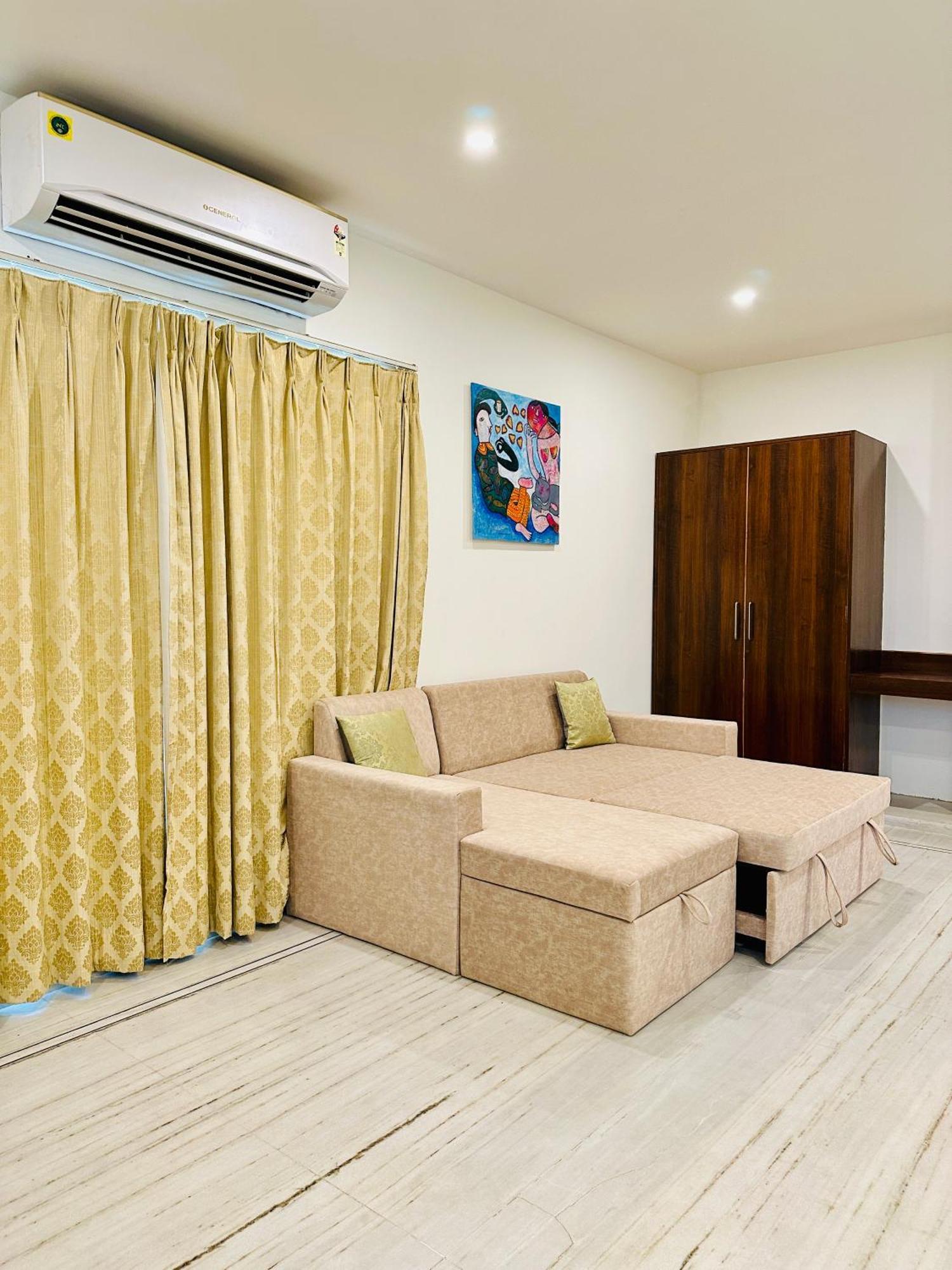 Mewar Palace Resort And Spa Udaipur Buitenkant foto